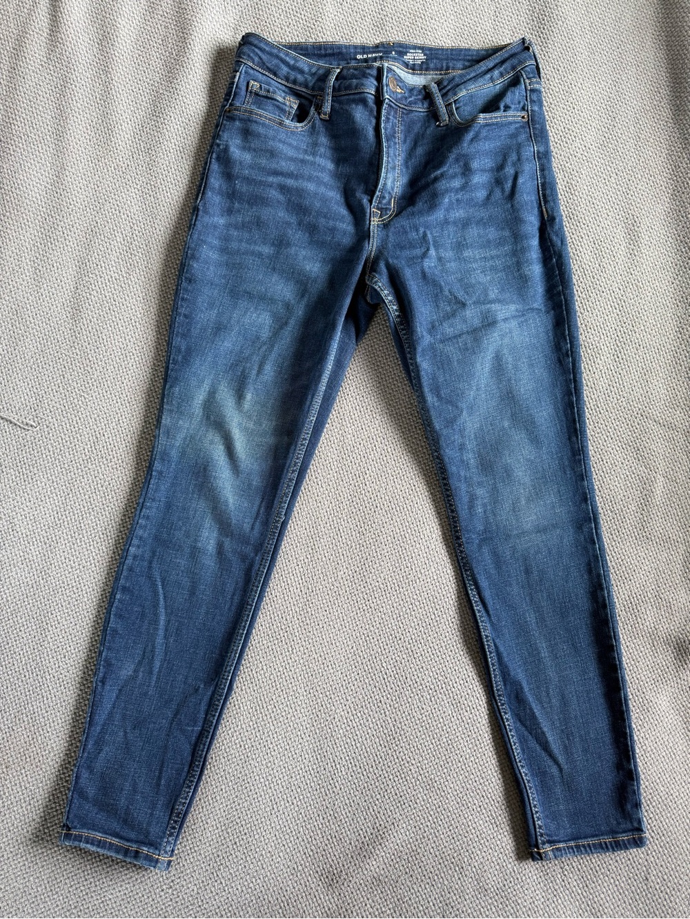 Old Navy Women's High-Rise Rockstar Super Skinny Jeans